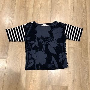 Gap two-print/pattern tee (floral+stripe)